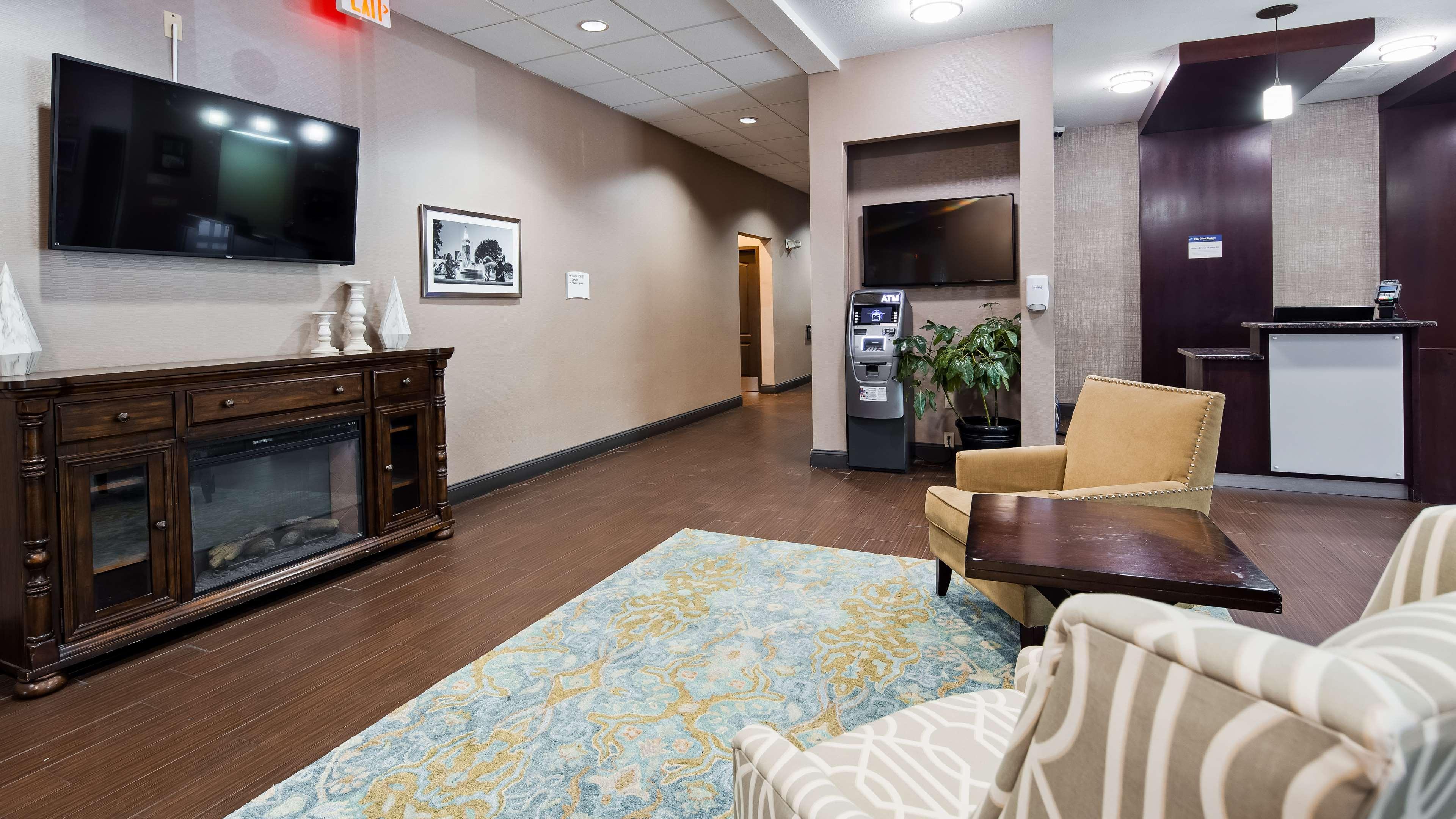 Best Western Plus Lee'S Summit Hotel & Suites Eksteriør bilde